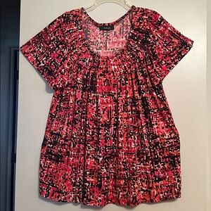 Red and Black Abstract Print Top